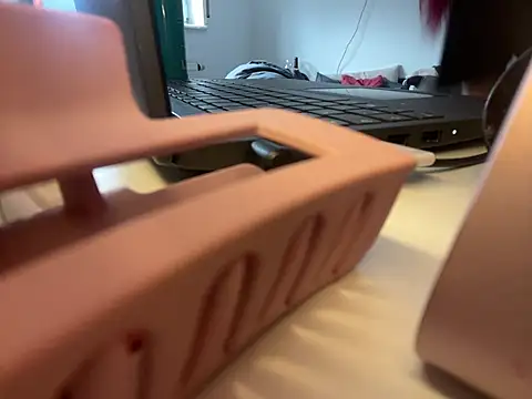 OliviaaFischer online show from 02/19/26, 10:44