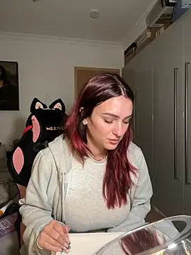 OliviaaFischer online show from 04/11/26, 06:34