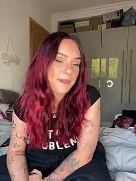 OliviaaFischer online show from 04/20/26, 05:48