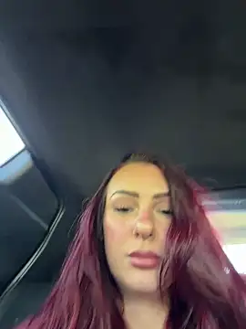 OliviaaFischer online show from 04/23/26, 08:57