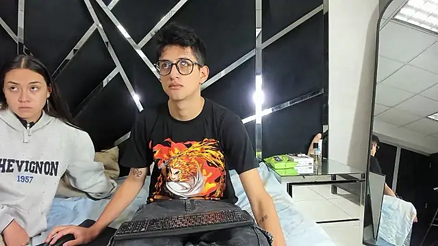 Noa Arez online show from 01/18/26, 02:04