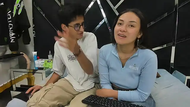 Noa Arez online show from 02/15/26, 07:27