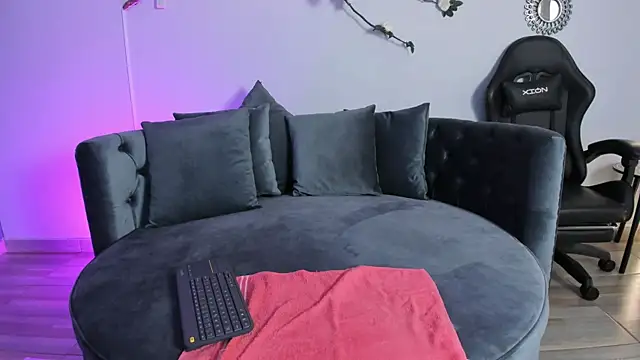 Kathe anderson    online show from 09/12/25, 12:38