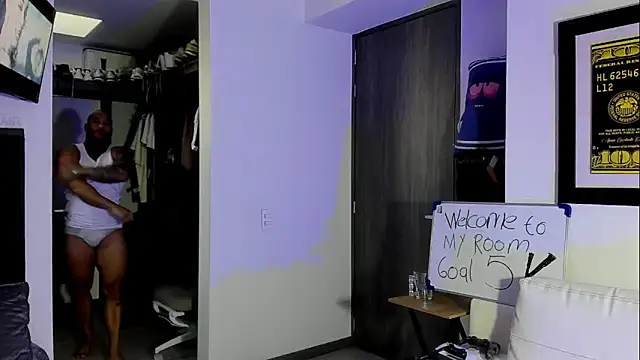 Snapshot of Andrew_Johnnson chatting on 05/01/26, 01:48 Andrew Johnnson online show from 05/01/26, 01:48
