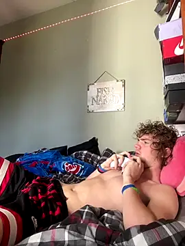 landen432 online show from 09/29/25, 04:56