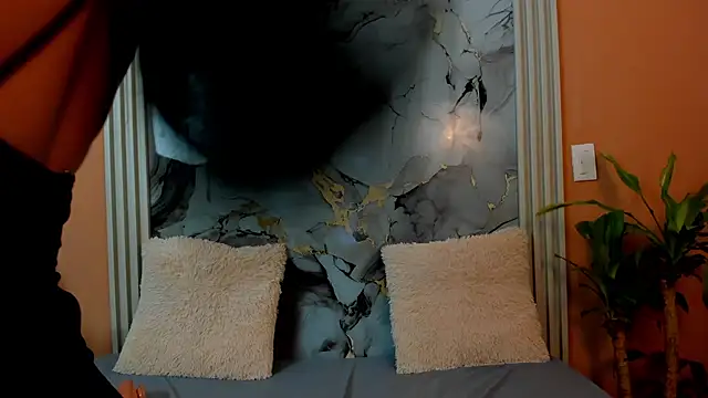 Snapshot of GalaX_x chatting on 11/01/25, 08:00 GalaX x online show from 11/01/25, 08:00