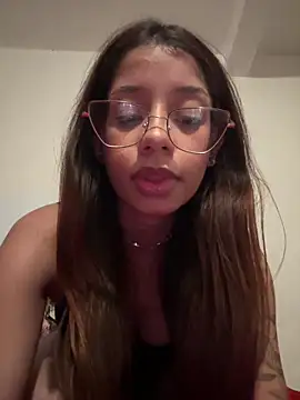 FadaPerigosa online show from 04/24/26, 01:30