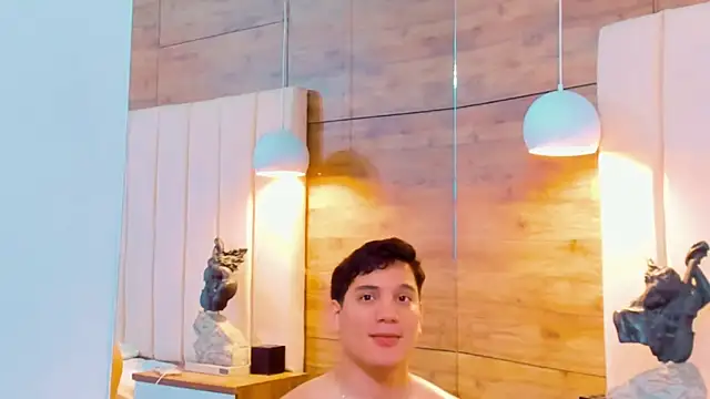 RaymondMorris online show from 10/02/25, 04:19