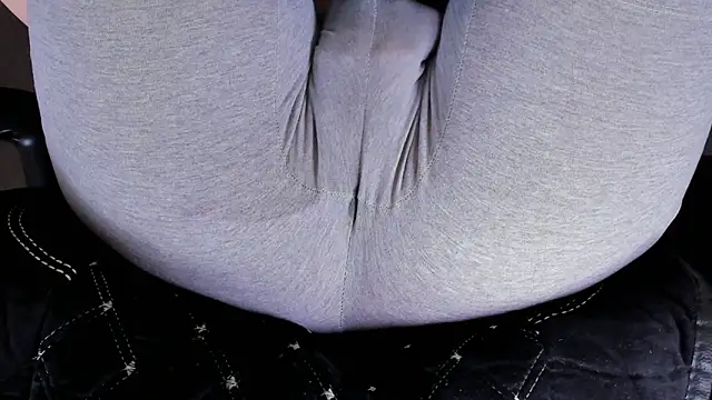 Snapshot of Cameltoe_squirt_inPants chatting on 10/07/25, 11:29 Cameltoe squirt inPants online show from 10/07/25, 11:29