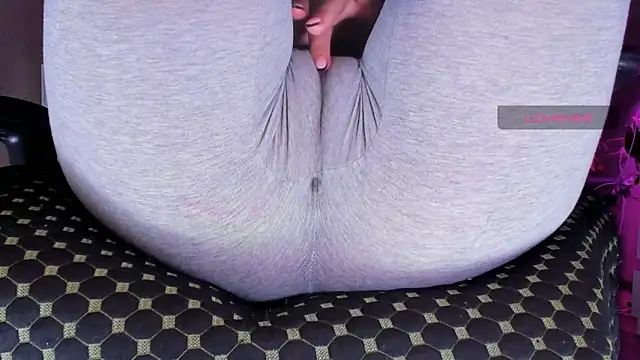 Snapshot of Cameltoe_squirt_inPants chatting on 11/30/25, 09:02 Cameltoe squirt inPants online show from 11/30/25, 09:02