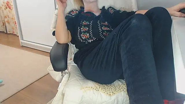 merlyn4 online show from 01/05/25, 11:15