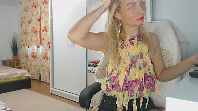 merlyn4 online show from 01/08/25, 12:37