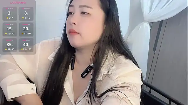 Snapshot of xchenchen chatting on 10/15/25, 02:50 xchenchen online show from 10/15/25, 02:50