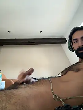 SergioGarcia93 online show from 09/28/25, 04:12