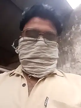 Rangabilla1947 online show from 10/21/25, 12:28