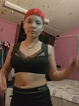Snapshot of RicaSuave_69 chatting on 06/30/26, 05:41 RicaSuave 69 online show from 06/30/26, 05:41