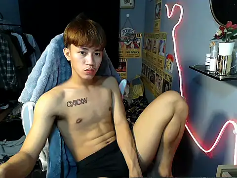 naughtyboyloy 0 online show from 07/12/26, 07:16