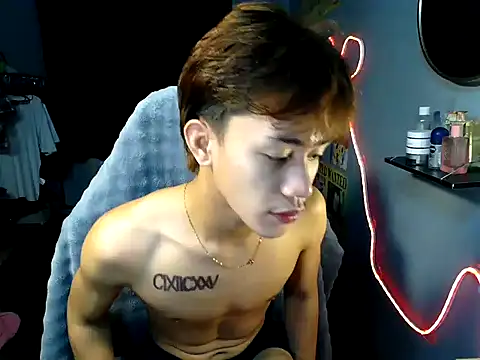 naughtyboyloy 0 online show from 07/22/26, 09:50