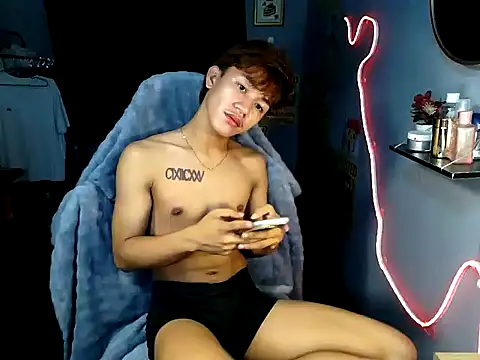 naughtyboyloy 0 online show from 07/30/26, 04:50