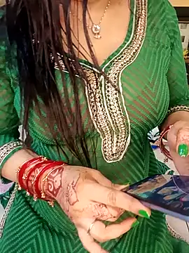 PRIYA 22 online show from 03/24/26, 05:18