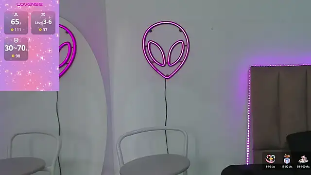 CandyAinsley online show from 11/05/25, 06:19