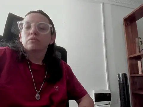 dalila macherano1 online show from 10/18/25, 03:57