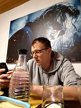 meshugger1 online show from 02/24/26, 12:19