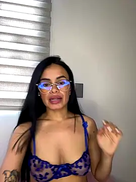 Melissa coch online show from 12/22/25, 06:38