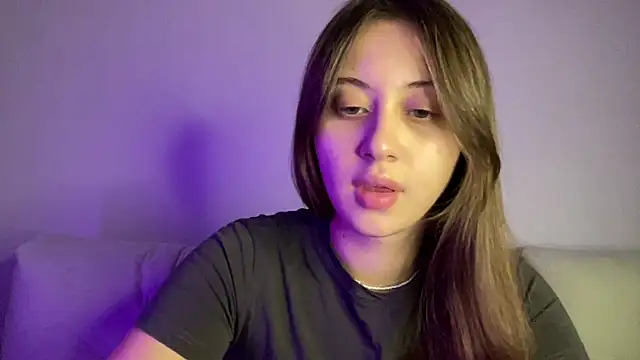 StellarAlice online show from 11/11/25, 05:57