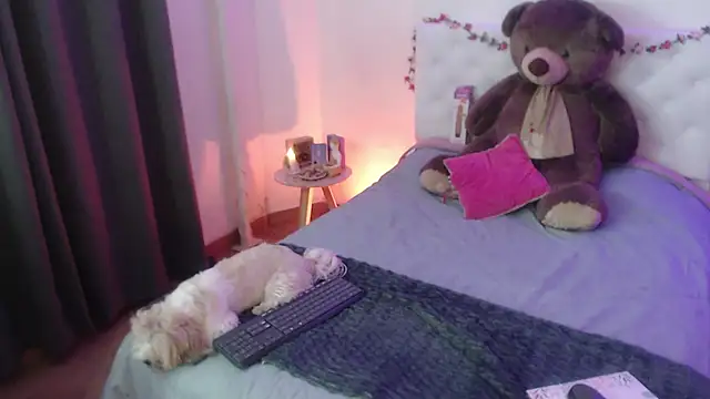 kylie444  online show from 10/30/25, 10:10