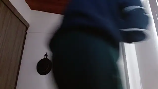 Crystal Star  online show from 04/02/26, 01:09