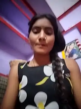 Snapshot of Mohni_singh chatting on 02/20/26, 08:27 Mohni singh online show from 02/20/26, 08:27