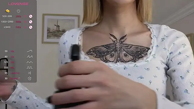 Sonia Jones online show from 12/03/25, 02:26