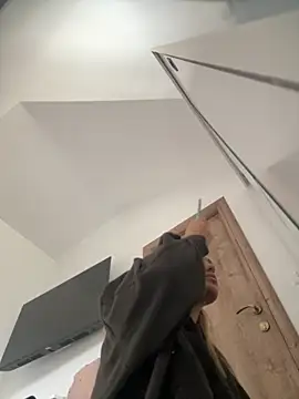 KayaAzur online show from 11/08/25, 08:25