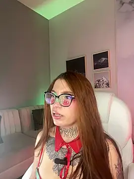 Snapshot of dreamleah_ chatting on 06/02/26, 05:31 dreamleah online show from 06/02/26, 05:31