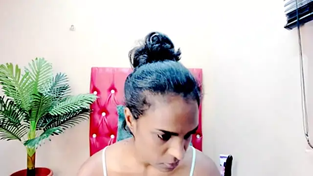 Snapshot of Toxicfantasy4u chatting on 01/08/26, 04:04 Toxicfantasy4u online show from 01/08/26, 04:04