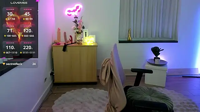 Miss Lucifer6 online show from 03/25/26, 06:47