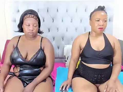 BustyBoobs97 online show from 11/10/25, 04:17