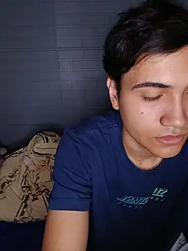 Snapshot of novinho_safado__ chatting on 02/23/26, 11:51 novinho safado online show from 02/23/26, 11:51