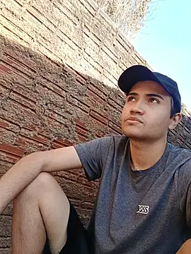 novinho safado   online show from 06/15/26, 05:37