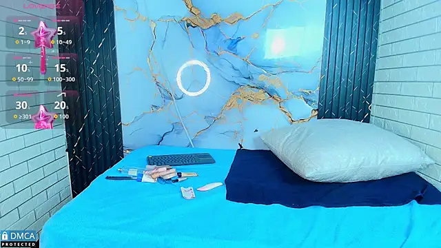 nena cupcake  online show from 09/24/25, 11:13