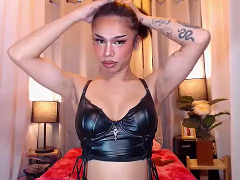 Snapshot of WILDROXIE chatting on 02/21/26, 02:34 WILDROXIE online show from 02/21/26, 02:34