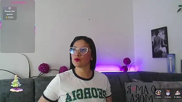 Alana steel 1 online show from 02/11/26, 07:30