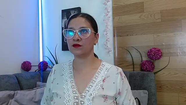 Alana steel 1 online show from 03/26/26, 07:30