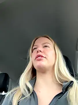 Chloemillerrxx online show from 09/13/25, 02:17