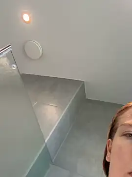 Chloemillerrxx online show from 09/24/25, 12:30