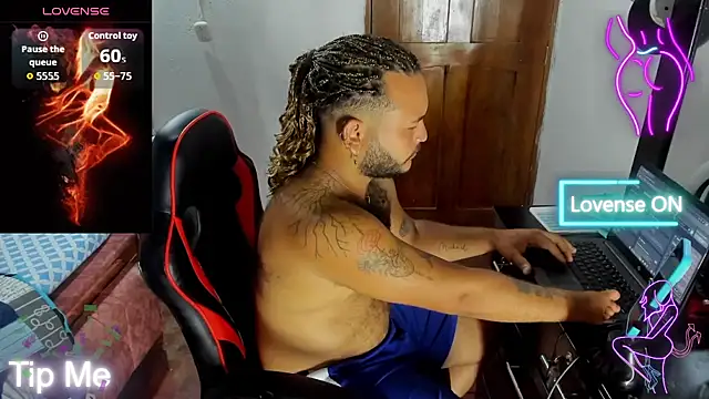 Alex Dancy5 online show from 10/25/25, 02:13