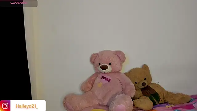 HaileyDuke online show from 03/28/26, 12:10