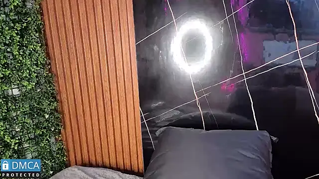 leidy morales  online show from 04/23/26, 12:29