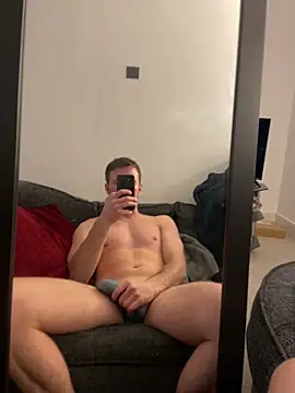 AndyArno2533 online show from 12/15/25, 05:28